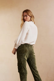 PANTALON RECTO CARGO EN VELVET - KHAKI
