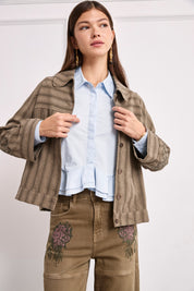 CHAQUETA RAYAS BORDADOS - CAQUI