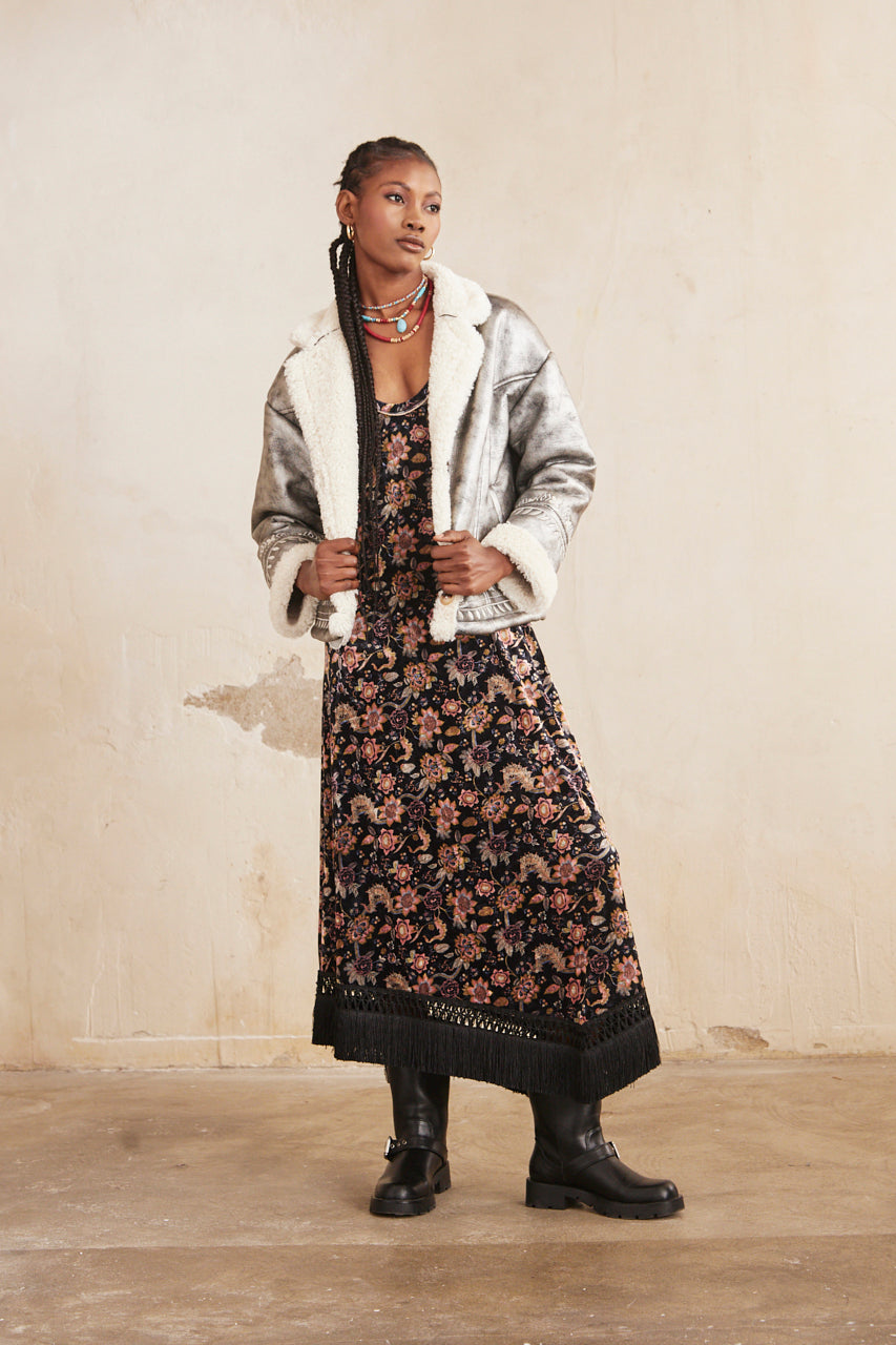 METALLIC JACKET WITH EMBROIDERED SHEEPSKIN INTERIOR - SILVER
