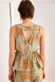 TOP CUELLO SMOKING FLORES - AZUL