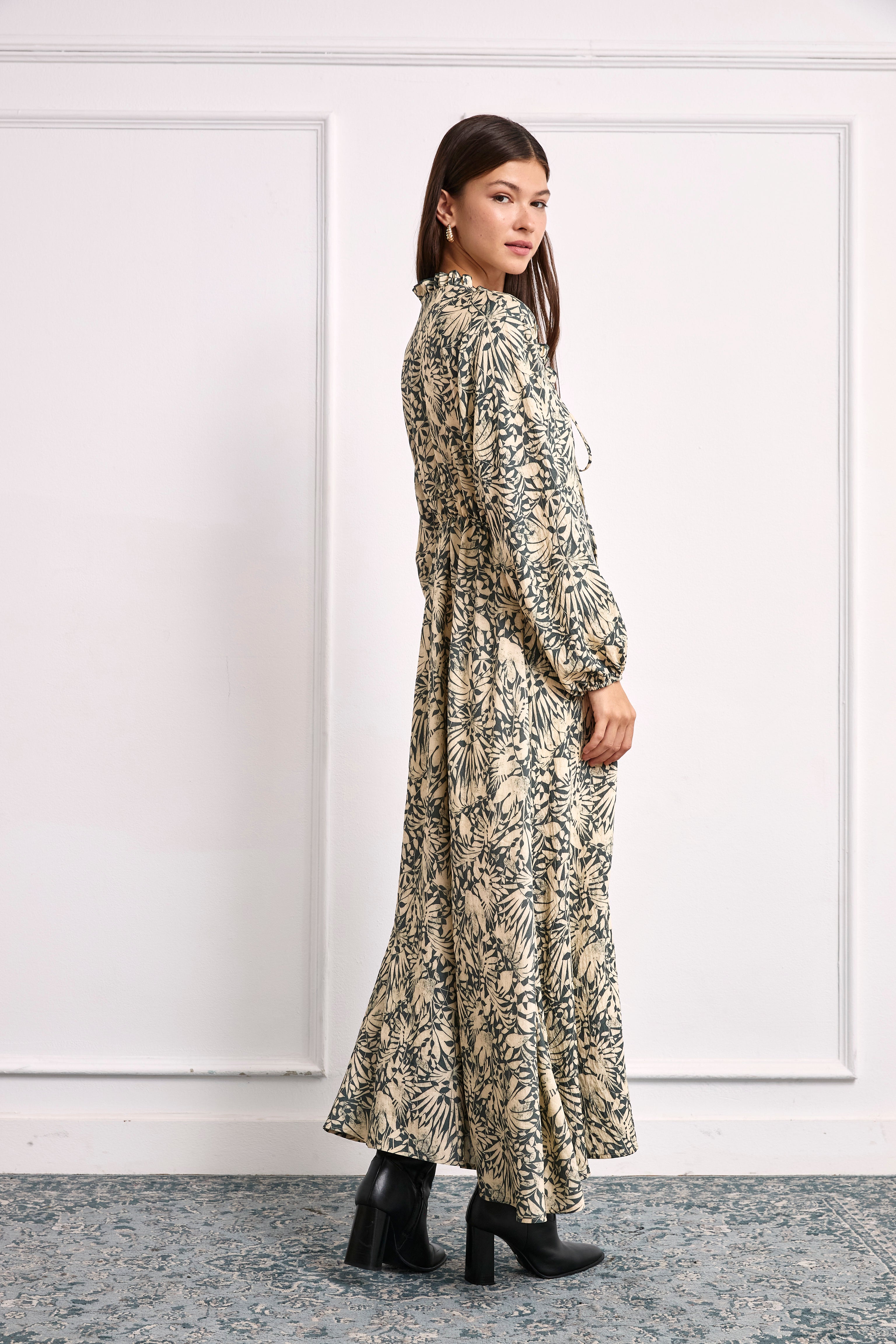 LONG BOTANICAL PRINT DRESS - GREEN