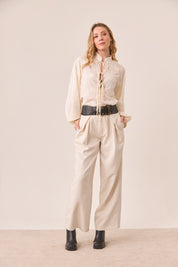 BLUSA LAZOS FILIGRANAS BORDADAS - IVORY