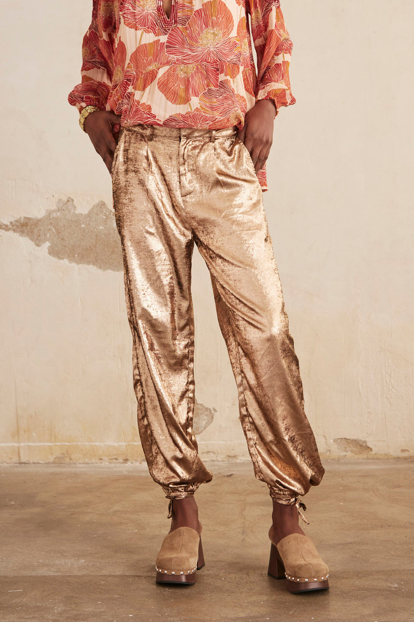 PANTALON FLUIDO METALIZADO CON LAZADA EN BAJO  - GOLD ROSE