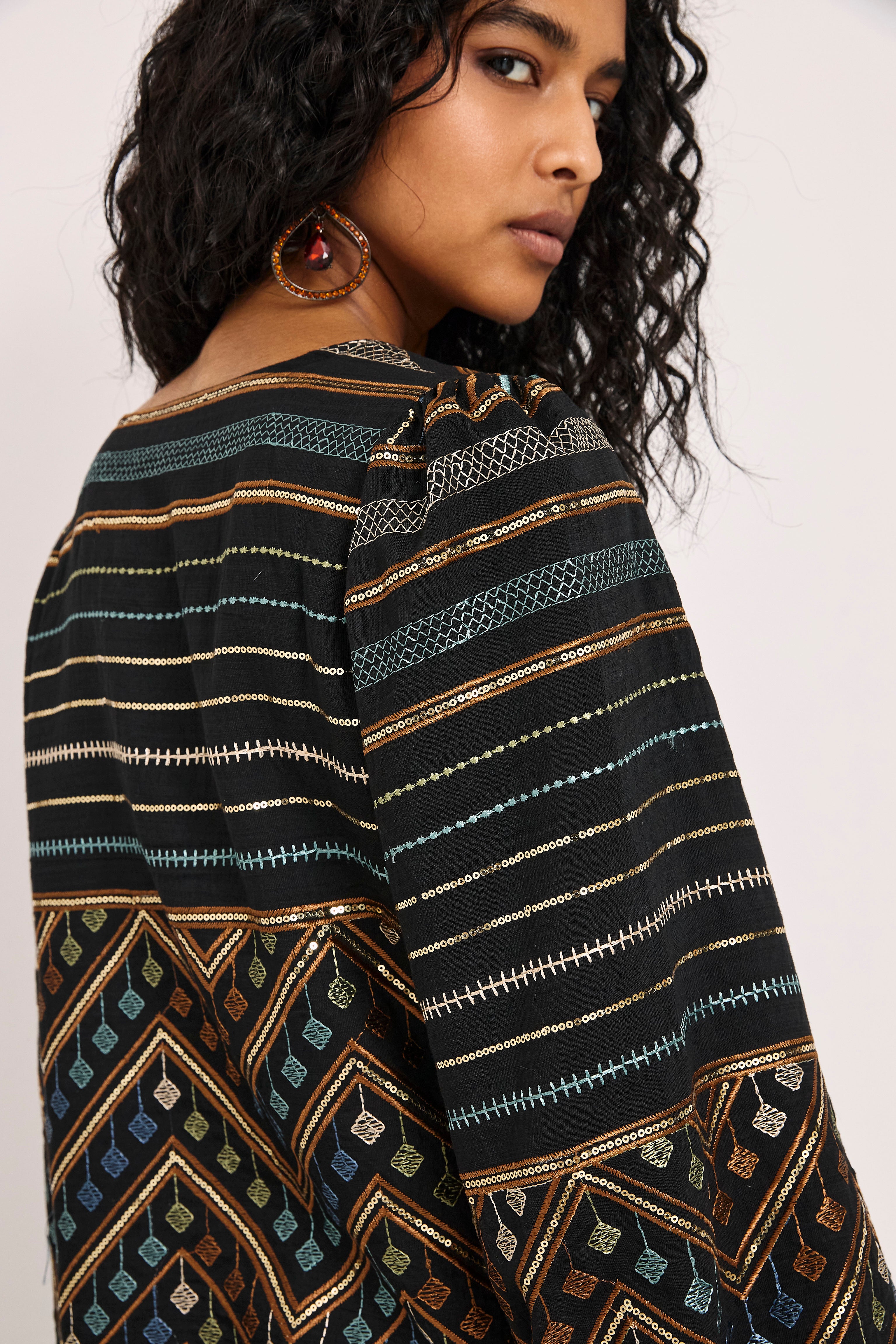 MULTICOLOR BORDER BLOUSE - BLACK - BLACK
