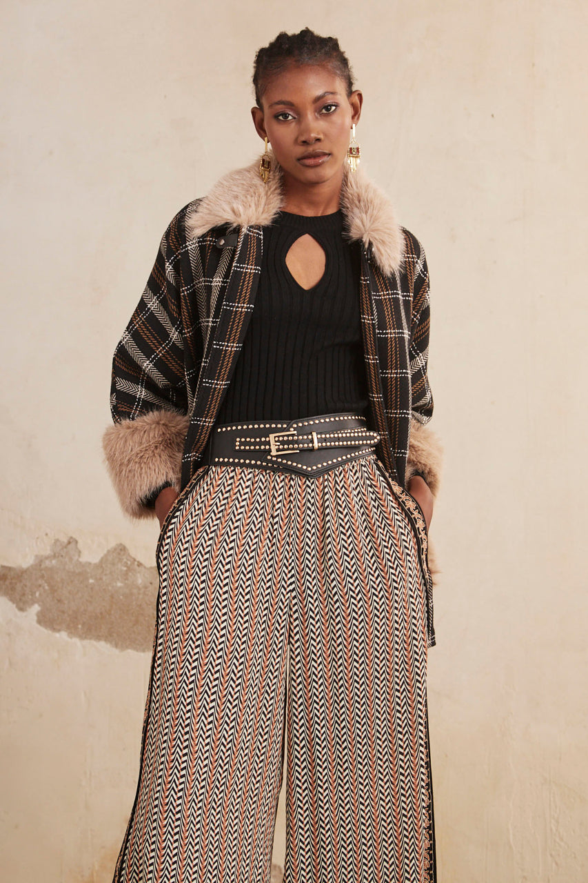 CAPE WITH FUR CUFFS AND COLLAR - BLACK