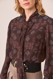 BLUSA ESTAMPADA LAZADA - CHOCOLATE
