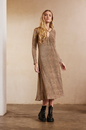 VESTIDO LARGO MANGA LARGA EN TEJIDO DE PUNTO - TAUPE