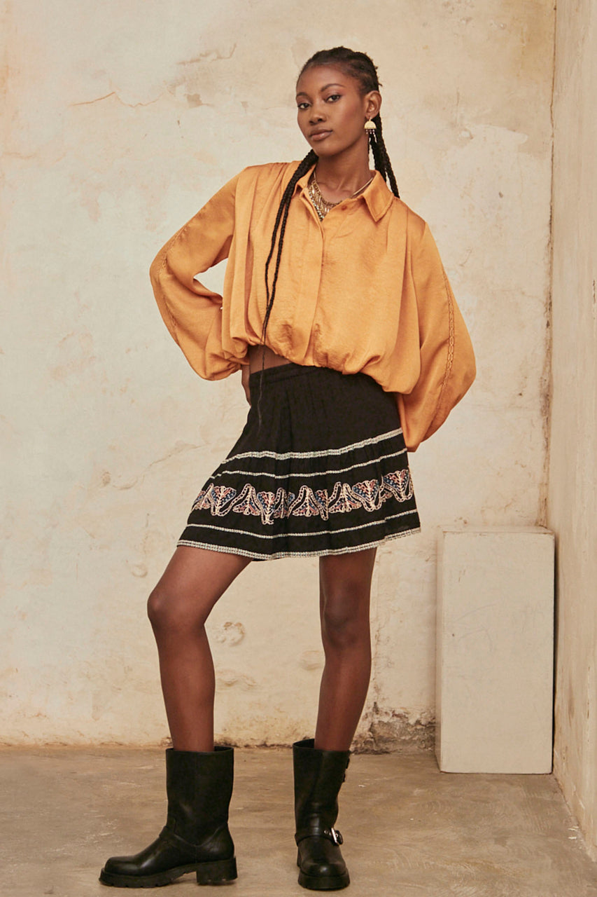 Long-sleeved puffed shirt - peach