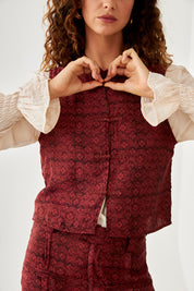 CHALECO BOTONES TRENZADOS - BURGUNDY