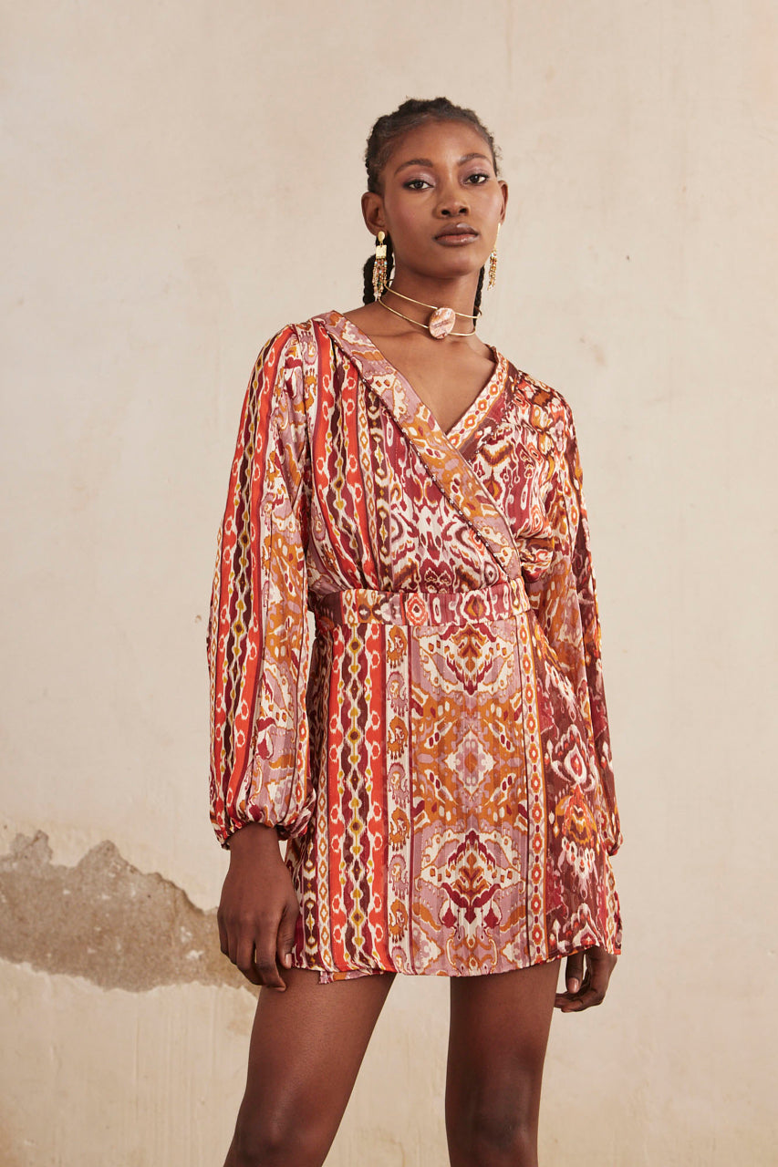 SHORT PRINTED WRAP DRESS - MAGENTA