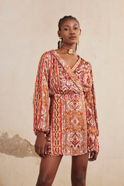 SHORT PRINTED WRAP DRESS - MAGENTA