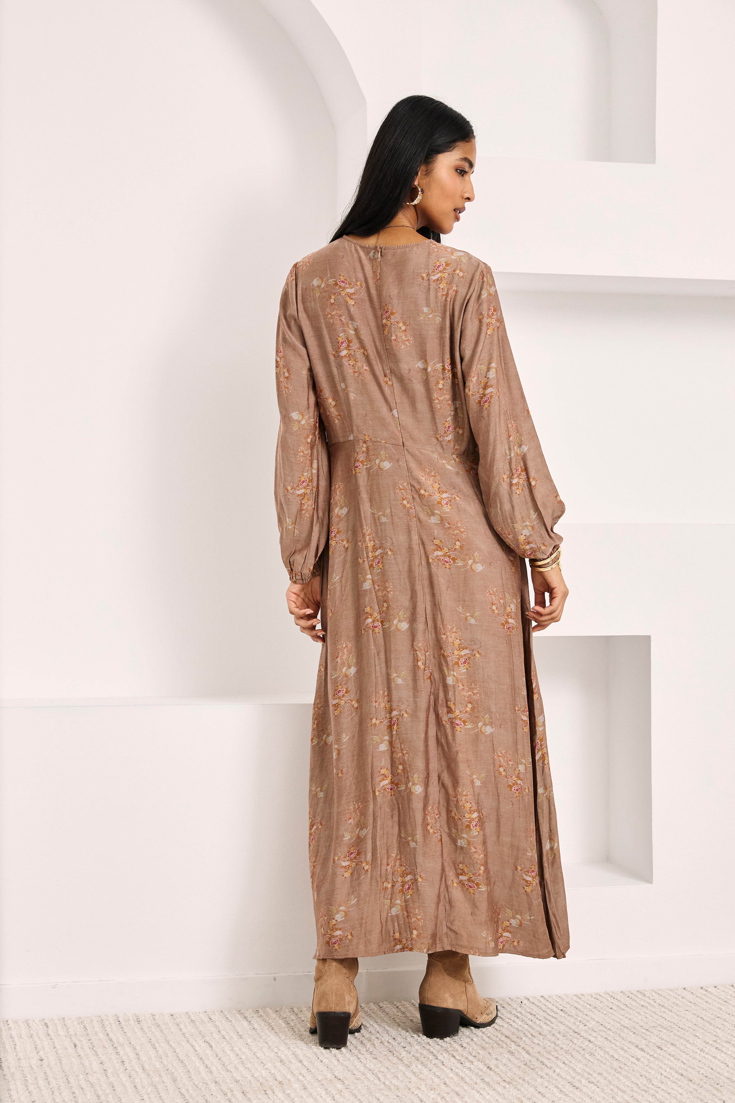 NI.SAHAR-000074_3.jpg