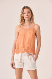 LACE-TRIMMED CAMISOLE - PEACH