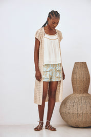 SHORT CARGO BROCADO - TURQUESA