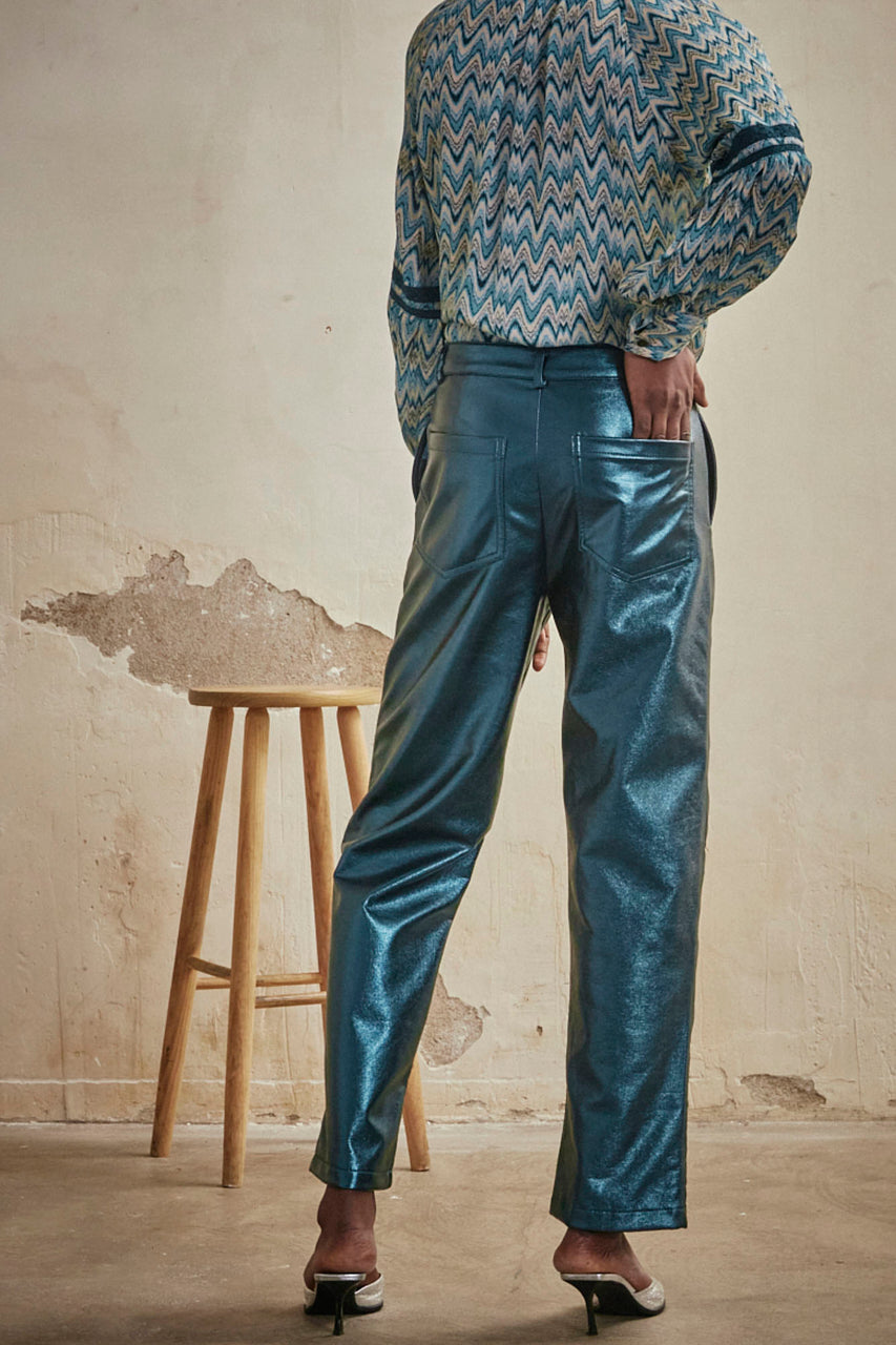 PANTALON RECTO SIMIL PIEL METALIZADA - GREEN