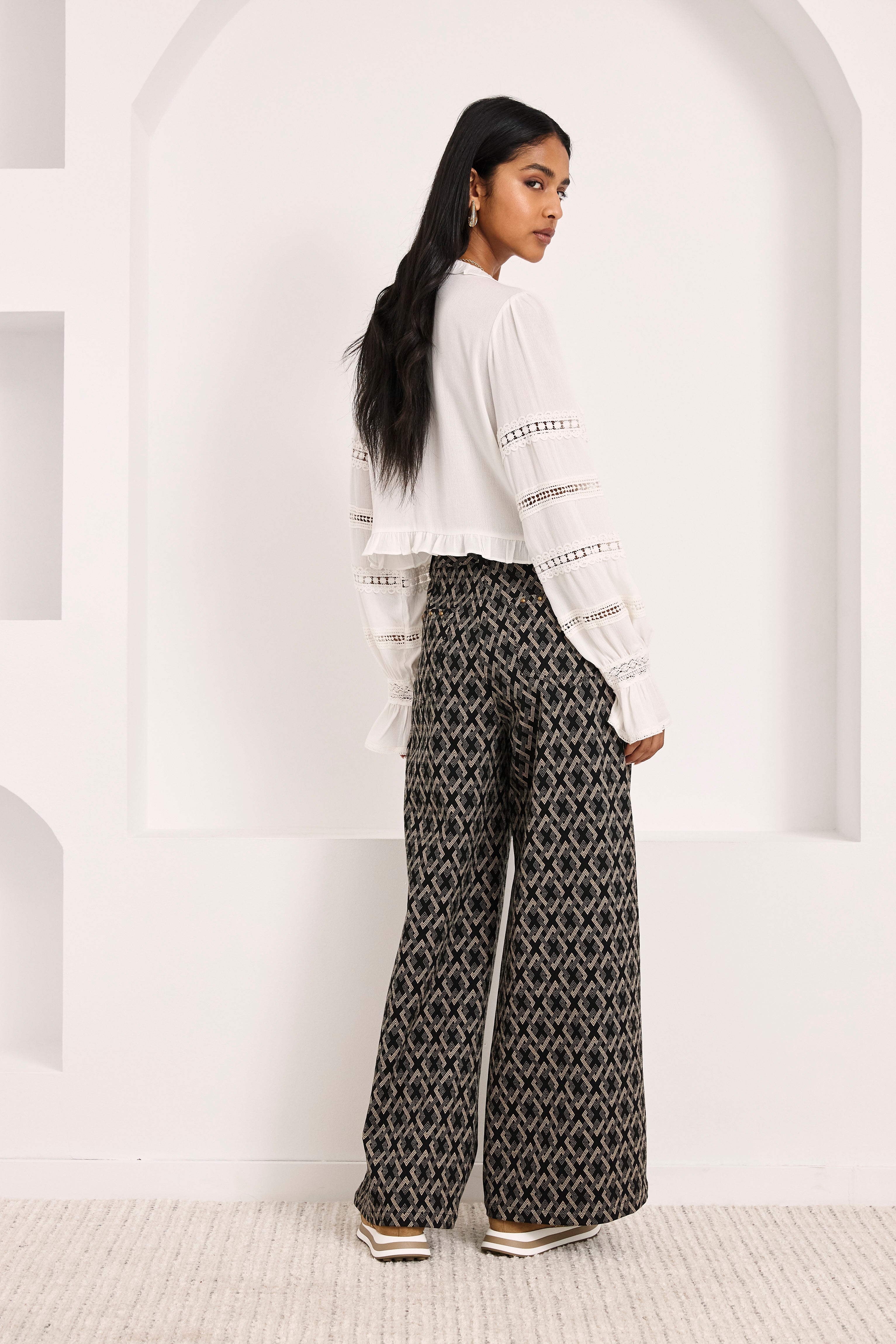 PANTALÓN JACQUARD GEOMÉTRICO - NEGRO