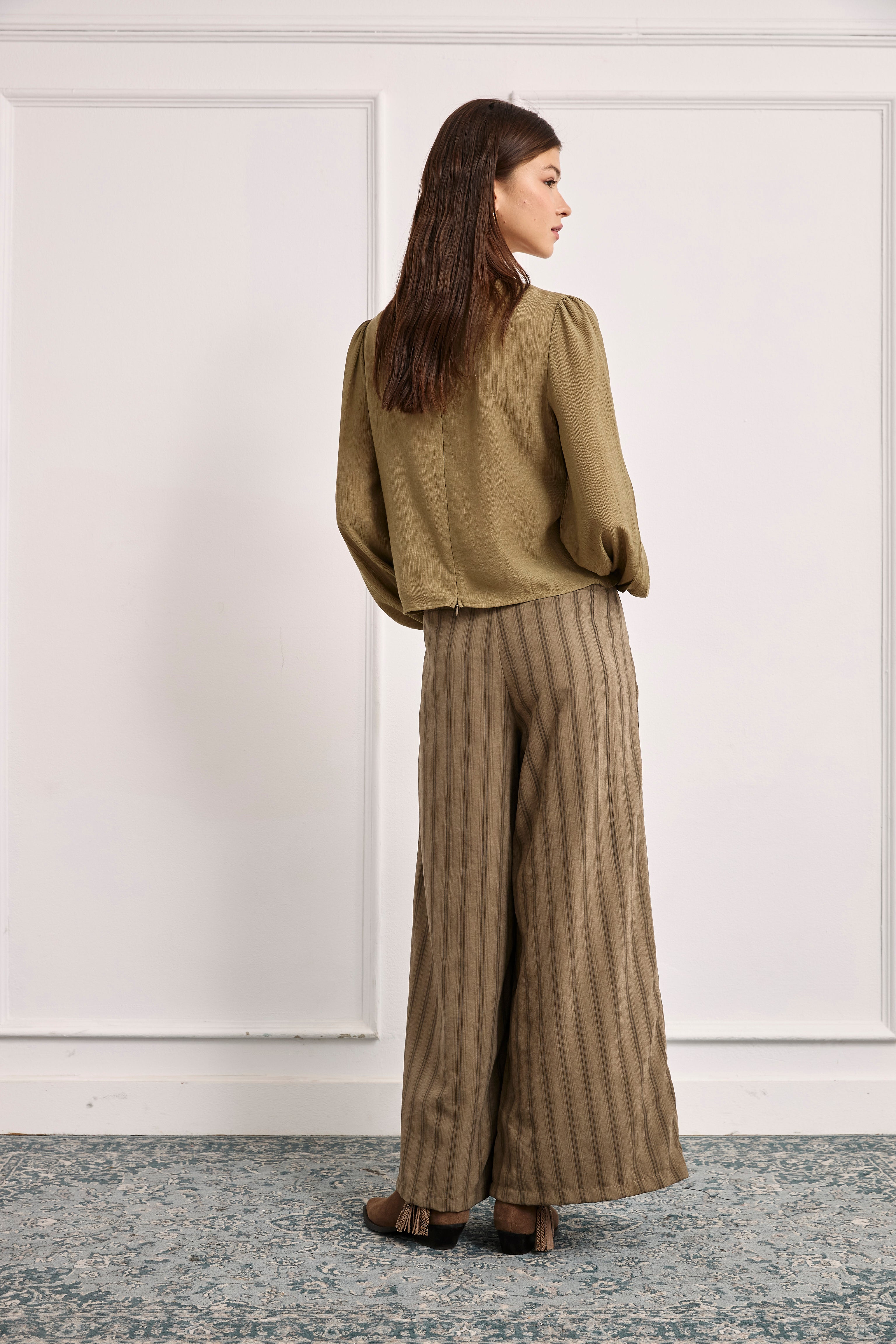 BLUSA VOLANTES CASCADA - CAQUI