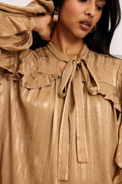 BLUSA VOLANTES Y LAZADA - CAMEL