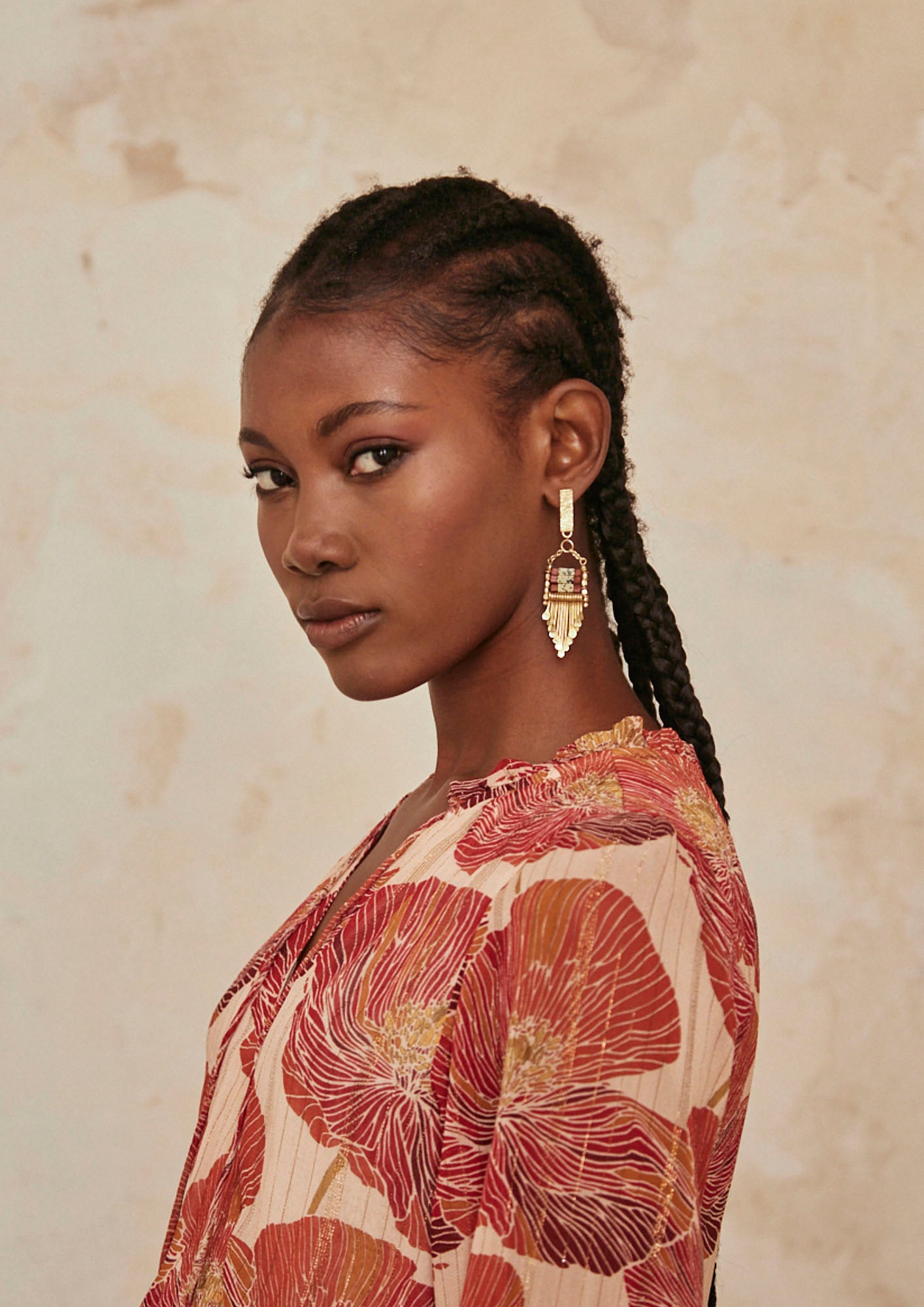 GOLD METAL PIECE EARRINGS - BRICK