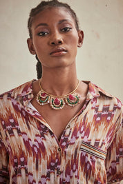 METAL BASE CHOCKER WITH STONES - MAGENTA