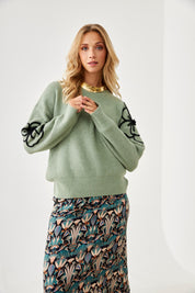 JERSEY FLORES BORDADAS CONSTRASTE - GREEN