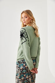 JERSEY FLORES BORDADAS CONSTRASTE - GREEN
