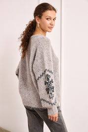 JERSEY LANA MANGAS BORDADAS - GRIS
