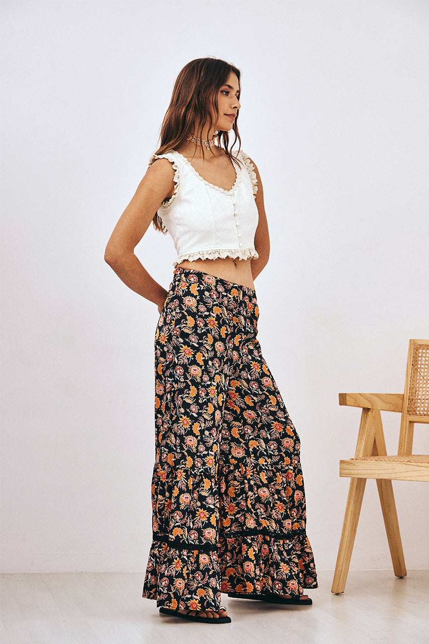 PRINTED FLOWY TROUSERS WITH LACE AND RUFFLES - BLACK