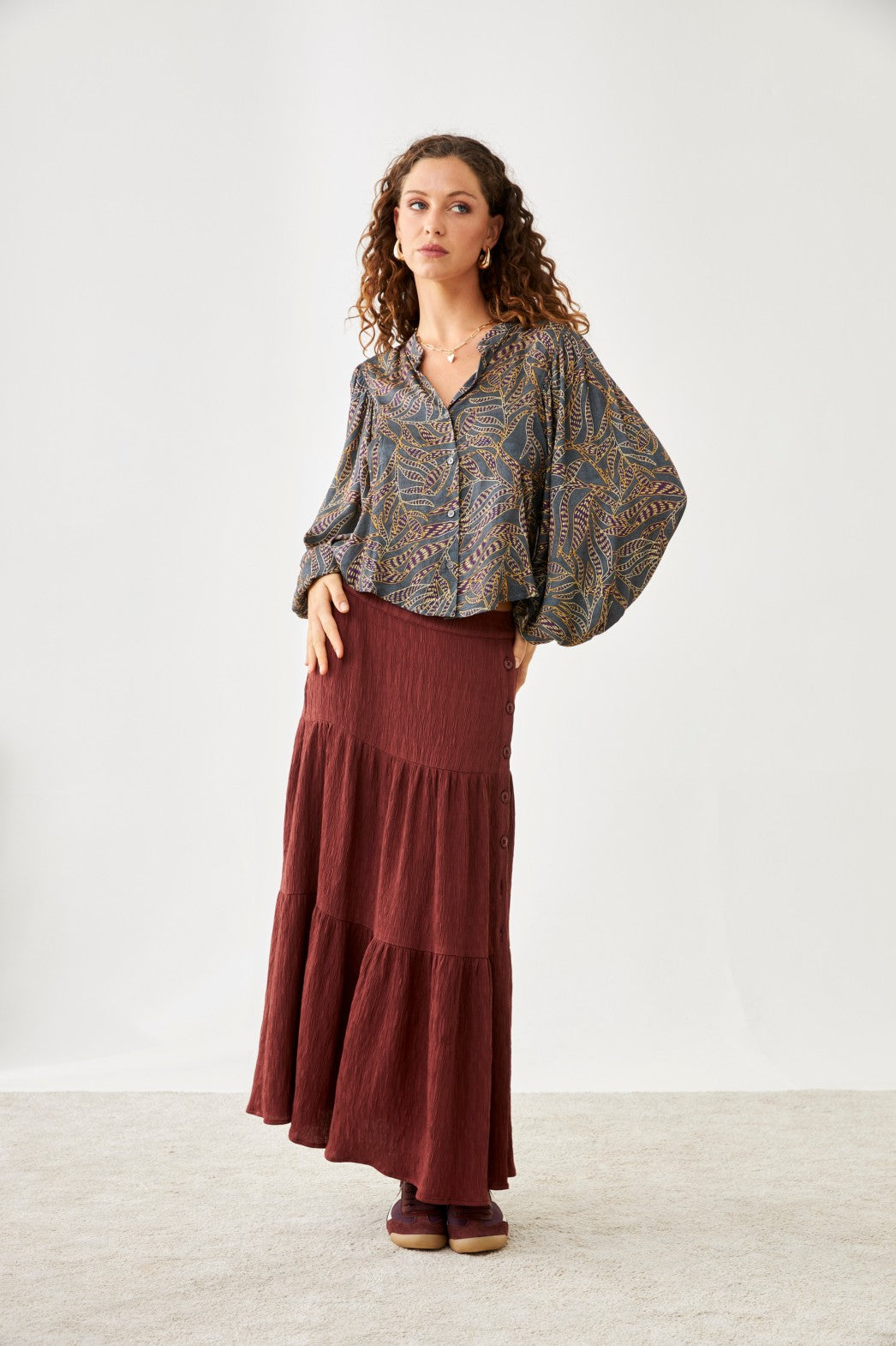 BLUSA MANGAS ABULLONADAS PLANTAS - GREY
