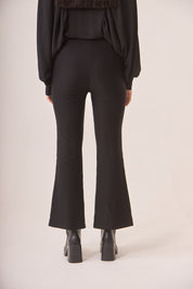 PANTALÓN FLARE ADORNO CINTURA - BLACK