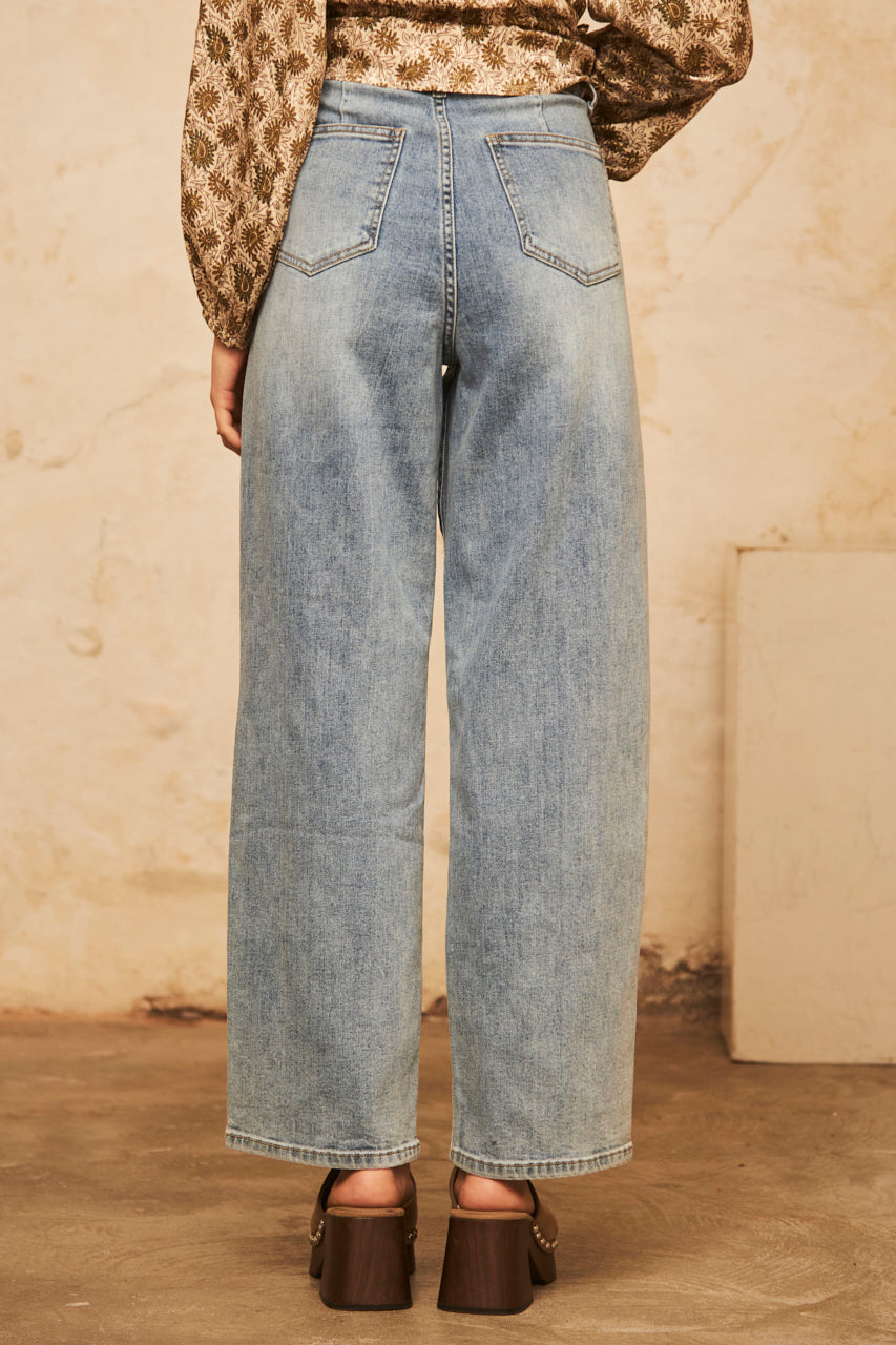 PANTALÓN DENIM CON BORDADO - DENIM