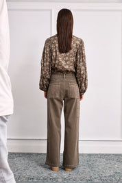 EMBROIDERED POCKET JEANS - KHAKI - KHAKI