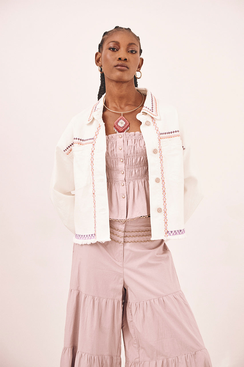 CHAQUETA DENIM BORDADO CONTRASTE - BLANCO