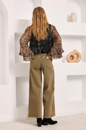 JEANS BORDADOS LATERALES - CAQUI