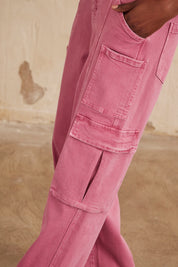 PANTALÓN AMPLIO DE SARGA CON BOLSILLOS - MAGENTA
