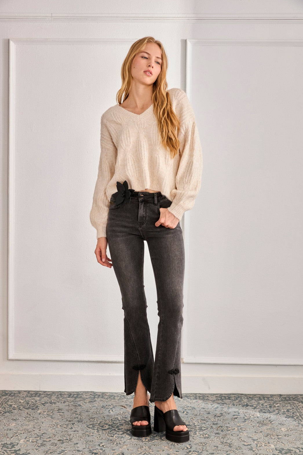 TS.HOWLI-000001-3.jpg