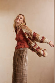 CARDIGAN LARGO MANGA LARGA LISTADO CON CALADOS - SAND