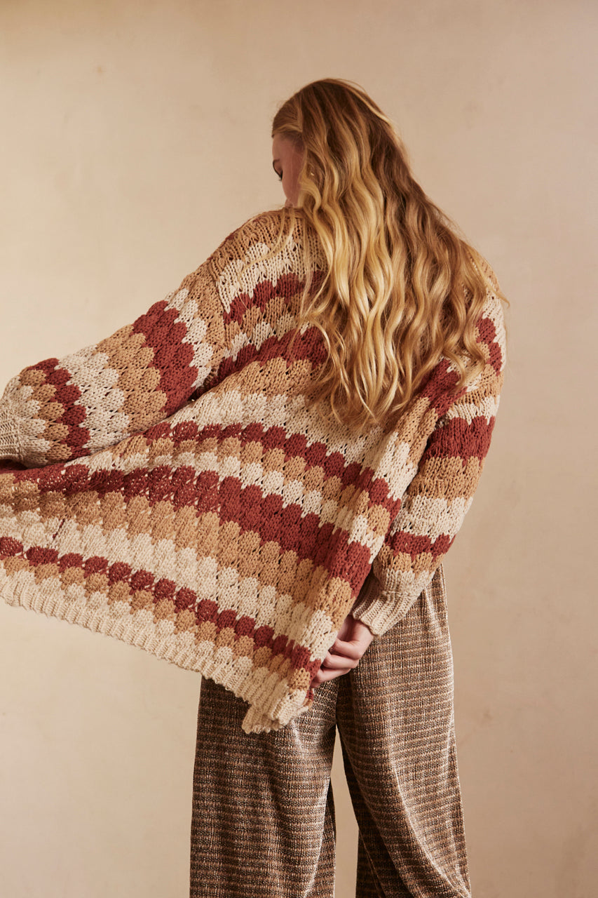 CARDIGAN LARGO MANGA LARGA LISTADO CON CALADOS - SAND