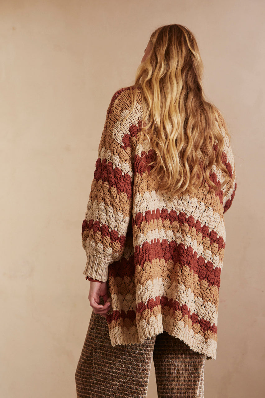 CARDIGAN LARGO MANGA LARGA LISTADO CON CALADOS - SAND
