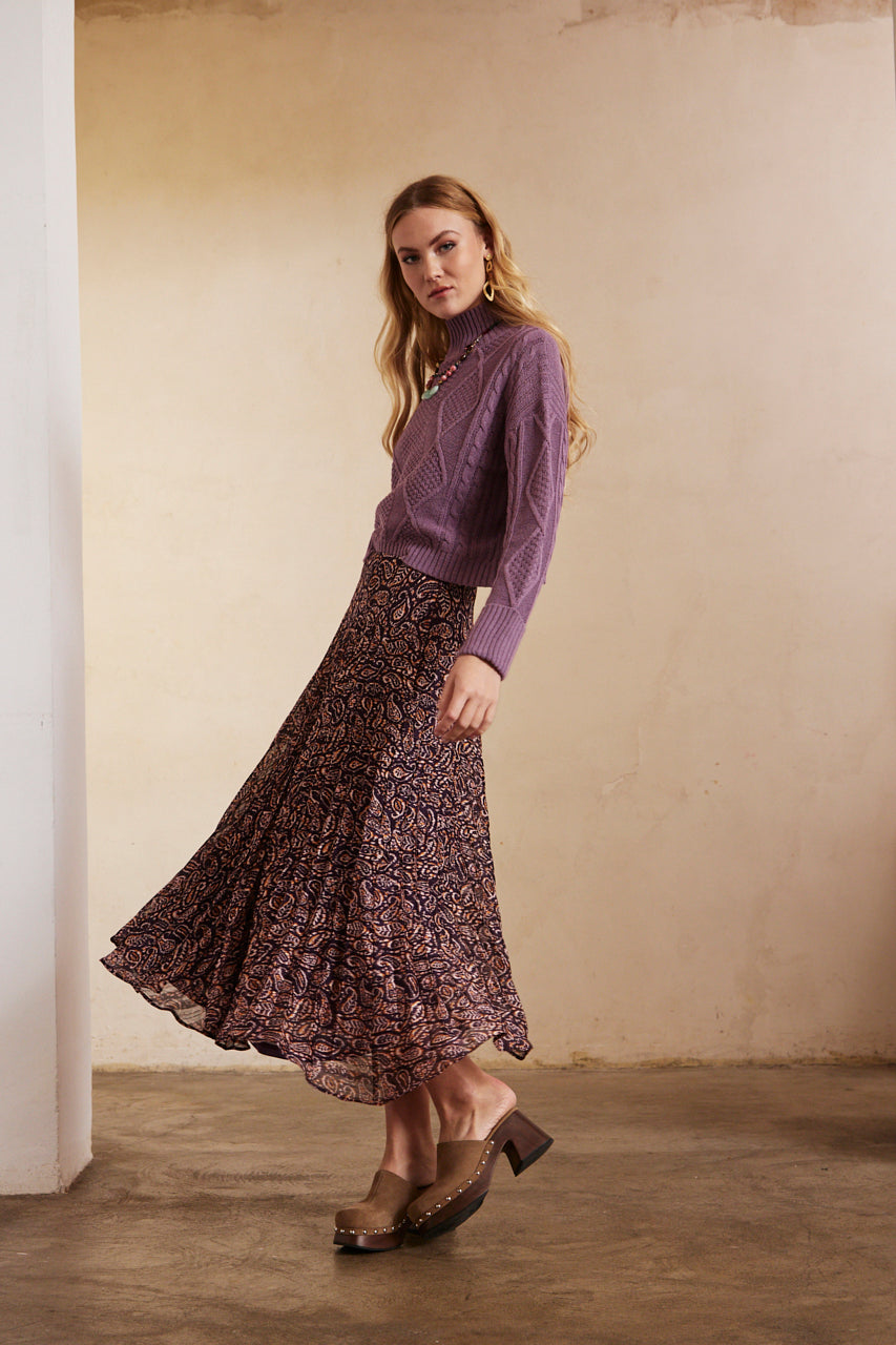 JERSEY CROPPED MANGA LARGA Y CUELLO ALTO ARANES - PURPLE