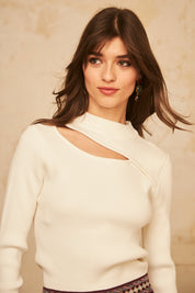 JERSEY FINO CUELLO ALTO CON ESCOTE CUT OUT - IVORY