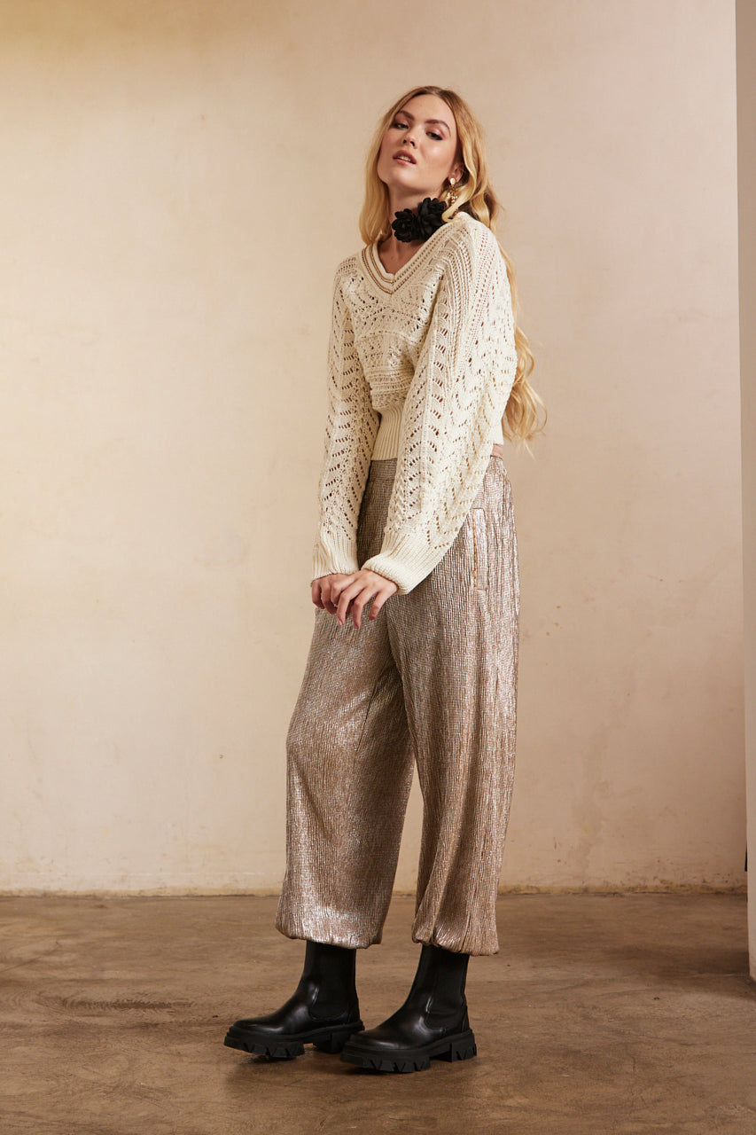 JERSEY CROPED MANGA LARGA CON CALADOS - IVORY