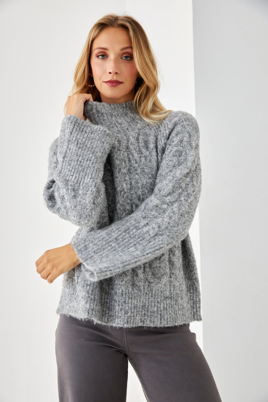 JERSEY TRENZADO CUELLO PERKINS - GREY