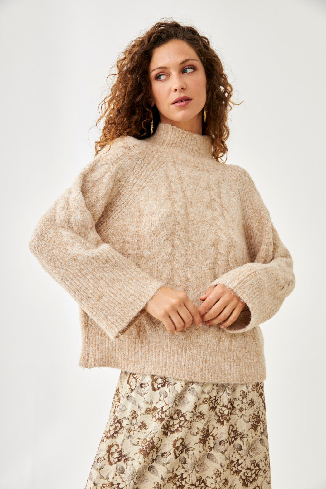 JERSEY TRENZADO CUELLO PERKINS - CAMEL