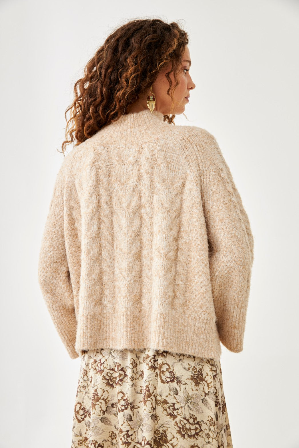 JERSEY TRENZADO CUELLO PERKINS - CAMEL