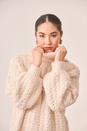 JERSEY CUELLO ALTO CALADOS - IVORY