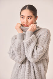 JERSEY CUELLO ALTO CALADOS GRIS - GREY