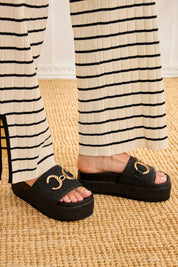 SANDALIAS PLATAFORMA RAFIA ESLABONES - NEGRO