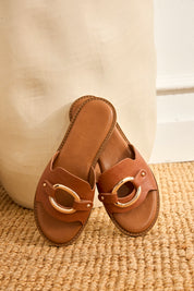 SANDALIAS PIEL ESLABÓN - CAMEL