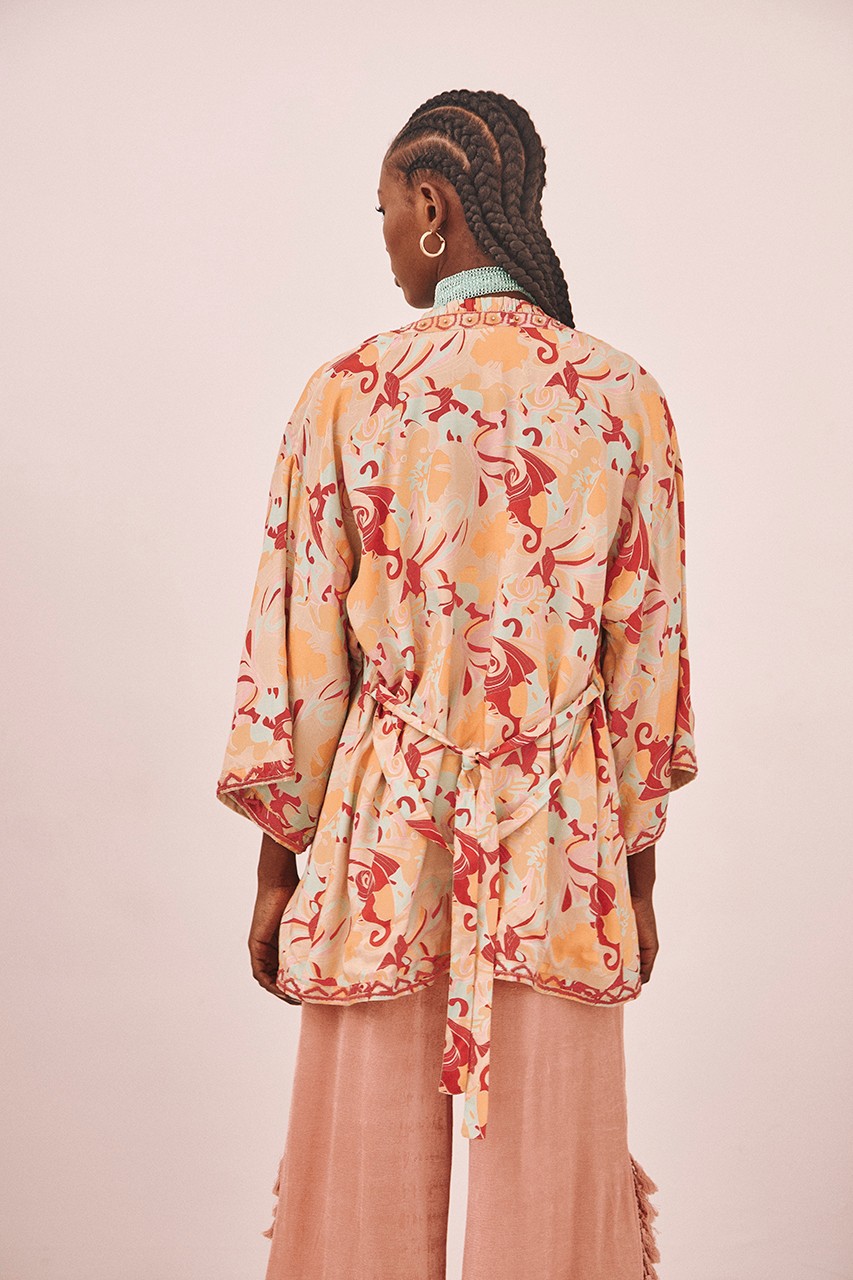 KIMONO ESTAMPADO BORDADO 2